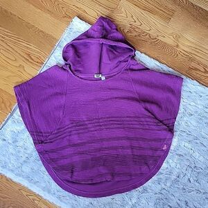 Roxy Purple Poncho, Girls Size Extra Large, Great Condition!